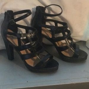 WASSINO BLACK SIZE 7 HIGH HEELS PUMPS SANDALS